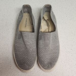 Maurices Grey W/Silver Sparkle Flat Shoes Size 7.5